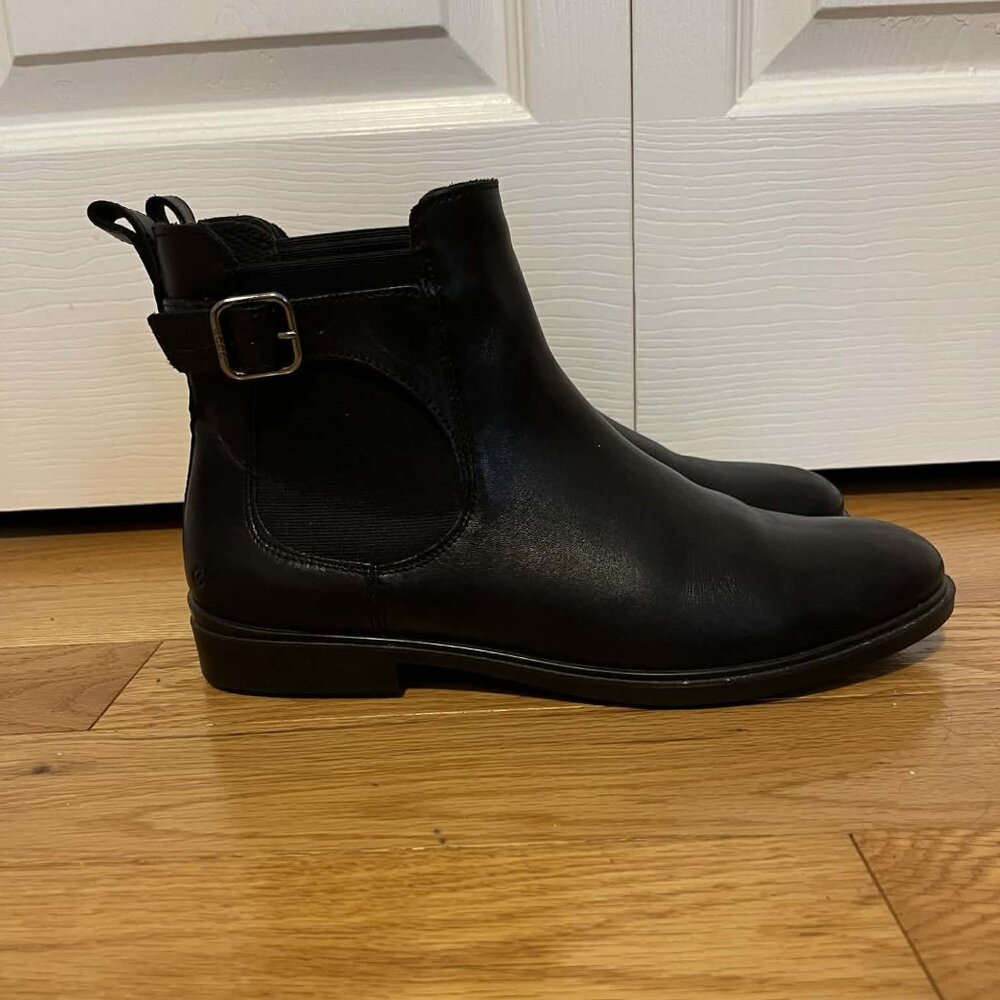 ECCO Ankle Boots